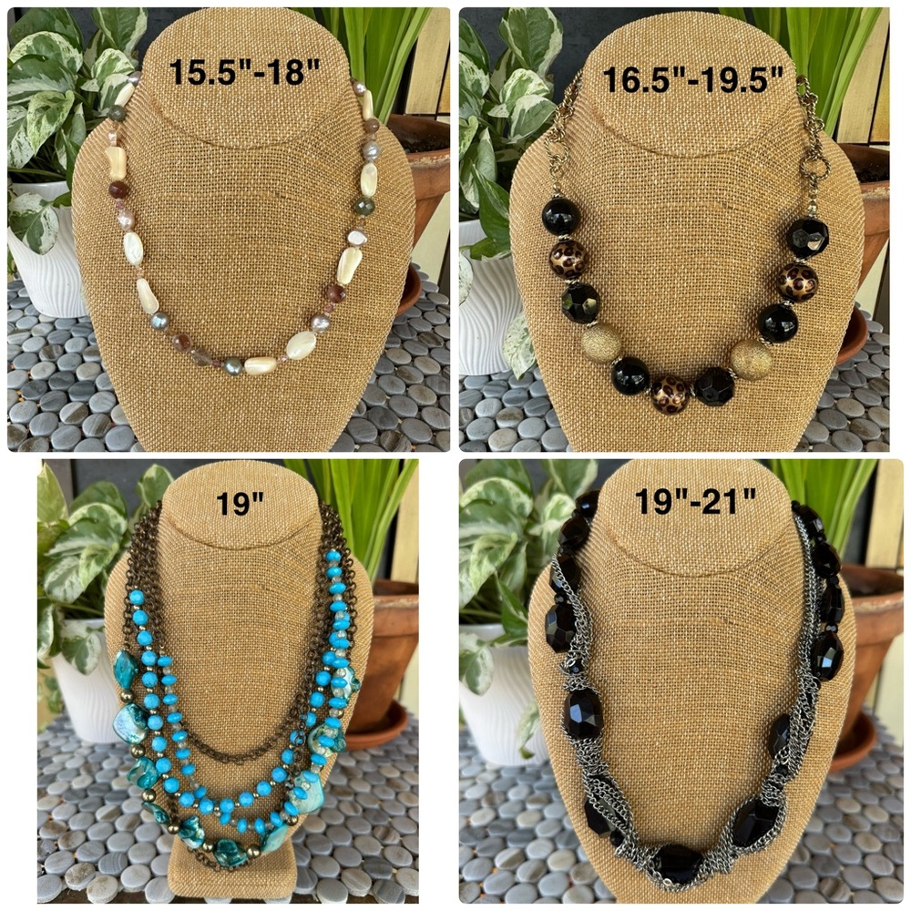 🔥 2/$8, 3/$10, 4/$12 🔥 Multi-Color Beaded Necklaces $4ea